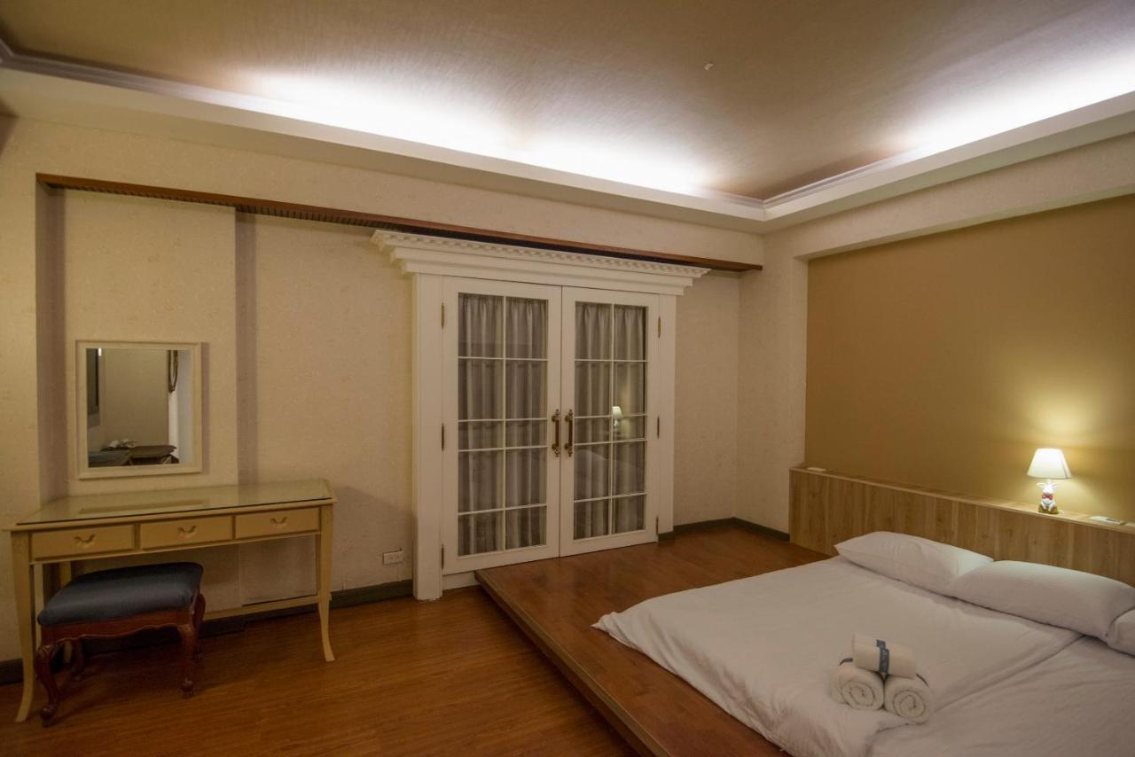Kaohsiung Time'S Hotel Екстериор снимка
